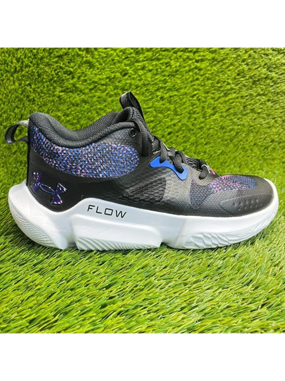 Under Armour Flow Breakthru 3 Womens Size 9.5 Black Basketball Shoes Sneakers